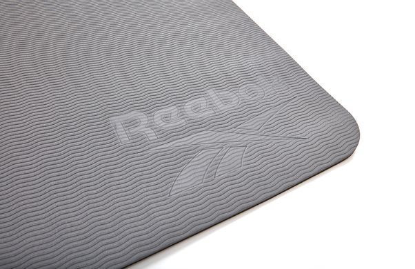 Двосторонній килимок для йоги Reebok Double Sided Yoga Mat чорний, сірий Уні 176 х 61 х 0,6 см RAYG-11042BKGR