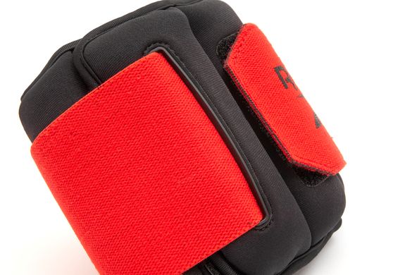 Обважнювачі щиколотки Reebok Flexlock Ankle Weights чорний, червоний Уні 1.5 кг 00000026250