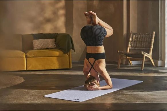 Килимок для йоги Adidas Yoga Mat сірий 183 х 61 х 1 см ADYG-10003SV