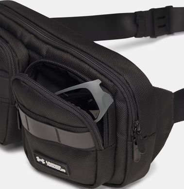 Сумка на пояс UA Triumph Crossbody 4L черный 17 x 29 x 5 см 6011286-001