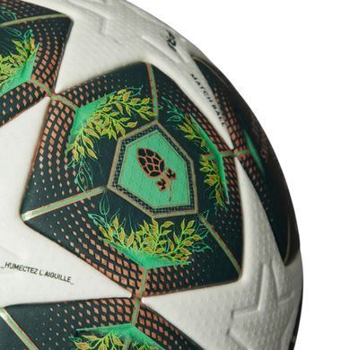 Официальный футбольный мяч Adidas UCL Finale 2025 Munich OMB JH1279 №5 JH1279