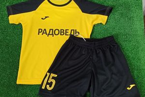 Футбольний клуб "РАДОВЕЛЬ" (м. Радовель)